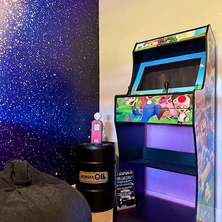 Retro Gaming Universe, Escape Game & Gameroom * Aucamville