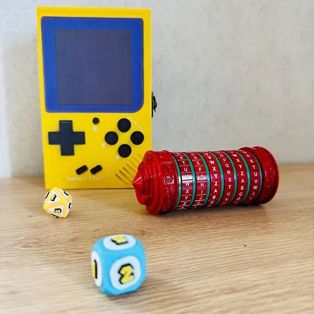 Retro Gaming Universe, Escape Game & Gameroom Apartment
