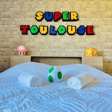 Retro Gaming Universe, Escape Game & Gameroom Apartment *